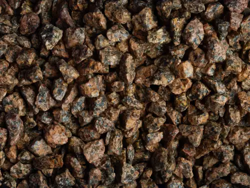 Red & Red/Black Granite Chippings