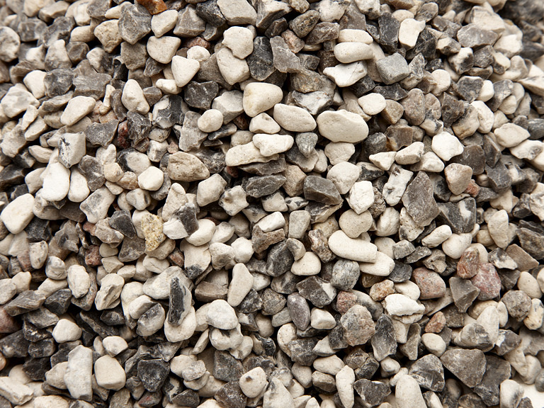 Hvide perlesten 4-8 mm.