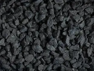 Mørkegrå granitskærver