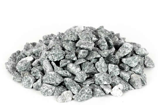 Grey granite chippings 11-16 mm.